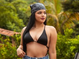 Hailey-Fox — cam show live
