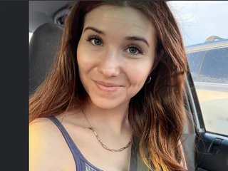 HannahCloe — cam show live