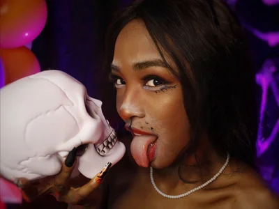 HannaTomson — cam show live