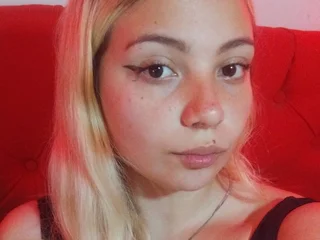Harper_Fox18 — cam show live