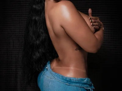 HeidyWillss — cam show live