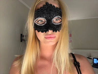HelloAsh123 — cam show live