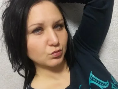 Holly_Bette — cam show live