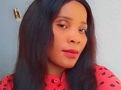 Hotxchickk — cam show live