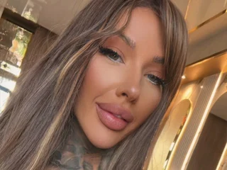 imScarletNoir — cam show live
