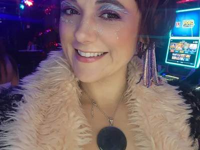 infinirose — cam show live