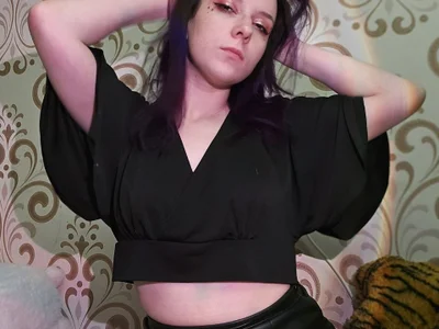 IsaSantella — cam show live