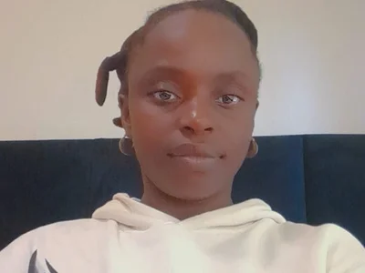 Jah-Queen — cam show live