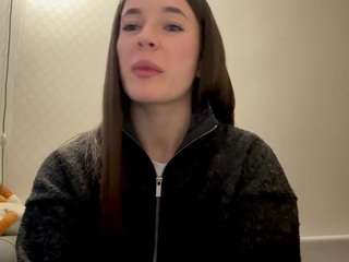 Hailey — cam show live