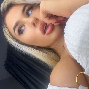 JessyJ — cam show live