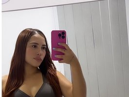 JuliaBanks — cam show live
