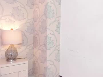julietta_33 — cam show live