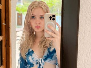 JuneLane — cam show live