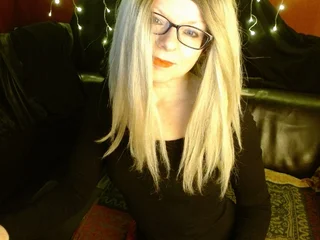 JustineFetish — cam show live