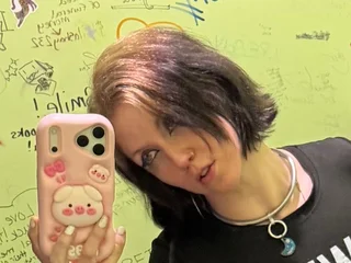 Juvia — cam show live