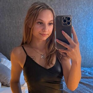 Kitty_Luna_ — cam show live