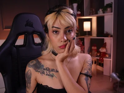 kitty_pruu — cam show live