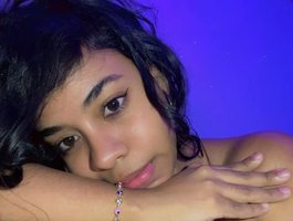 Kyra-1-1 — cam show live