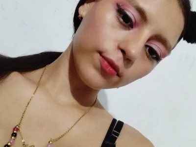 Lahila_ — cam show live
