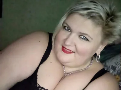Lana555 — cam show live
