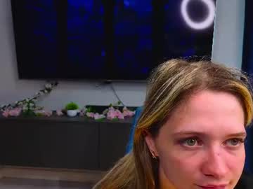 lavernanowack — cam show live