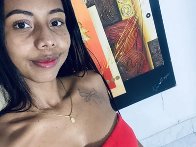 linda_brown_ — cam show live