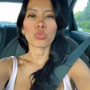 Lizzy_squirt — cam show live