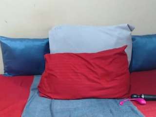 Londilicious33 — cam show live