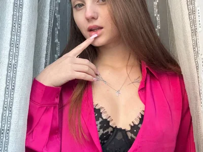 LoraDavi — cam show live