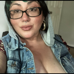 LuckLucy_bbw1 — cam show live
