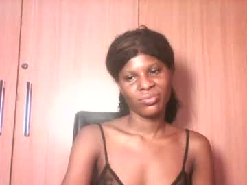luckymadequeen — cam show live