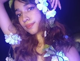LunitaGalaxy — cam show live