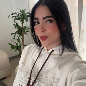 lvSaraa_99 — cam show live