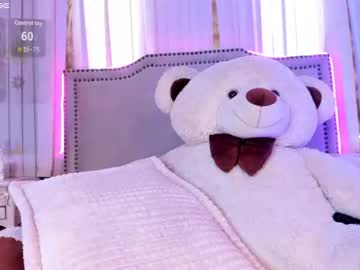 lya_brown — cam show live