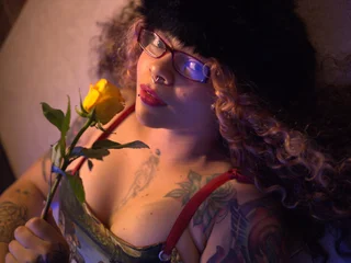 Maillyn — cam show live