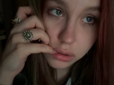 MaliaBourraine — cam show live