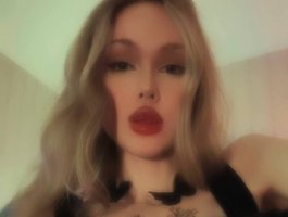 ManiFreyja — cam show live