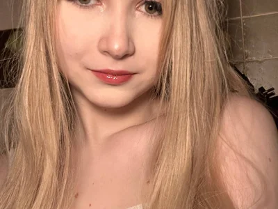MarlboroWeb — cam show live