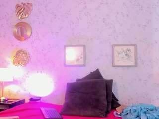 martina-curvy — cam show live