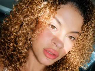 Michelblue — cam show live