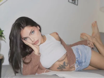 MiiaNova — cam show live