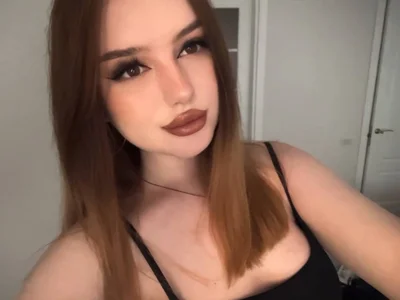 Milana_Moons — cam show live