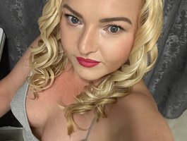 MilfAmelia — cam show live