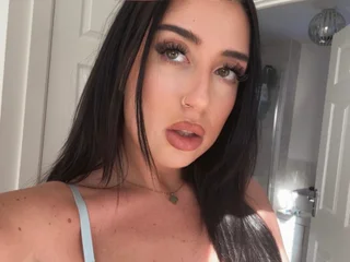 MillieMoonn — cam show live