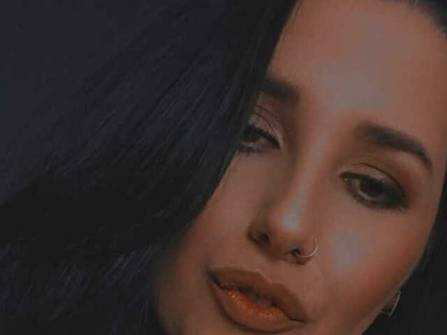 missdya — cam show live