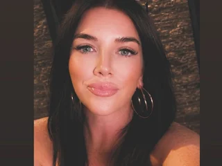MissMaeUK — cam show live