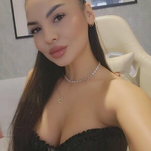MistressMia — cam show live