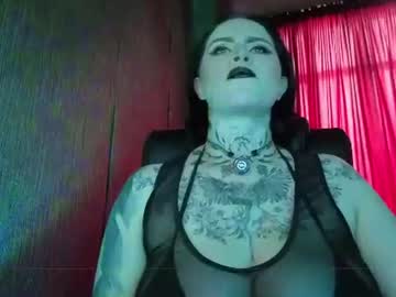 mistressolivia07 — cam show live