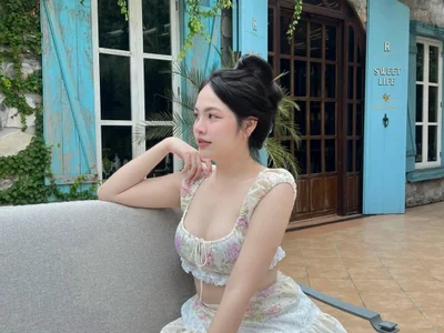 Mollyyy88 — cam show live