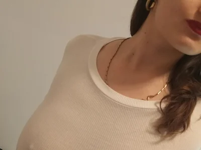 Monella123 — cam show live